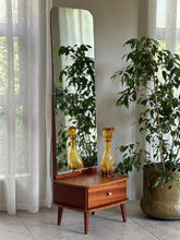 Load image into Gallery viewer, Retro Cheval Dresser