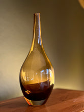 Load image into Gallery viewer, Teardrop Amber Glass Vase