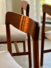 Load image into Gallery viewer, Artecasa Extendable Dining Table & 8 Chairs