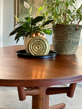 Load image into Gallery viewer, Artecasa Extendable Dining Table & 8 Chairs