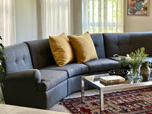Load image into Gallery viewer, Vintage, Curved, Five Piece Modular Couch