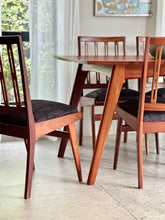 Load image into Gallery viewer, Dining Set - Sapele Mahogany