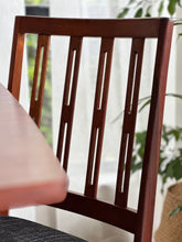 Load image into Gallery viewer, Dining Set - Sapele Mahogany