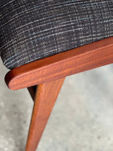 Load image into Gallery viewer, Dining Set - Sapele Mahogany