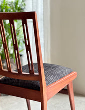 Load image into Gallery viewer, Dining Set - Sapele Mahogany