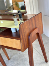 Load image into Gallery viewer, Mid-Century Dresser With Stool