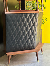 Load image into Gallery viewer, Retro Bar