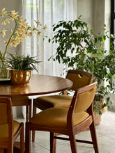 Load image into Gallery viewer, Round Dining Table with Six Matching Chairs