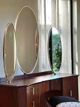 Load image into Gallery viewer, Frystark Dressing Table with Stool