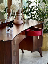 Load image into Gallery viewer, Frystark Dressing Table with Stool