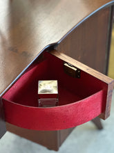 Load image into Gallery viewer, Frystark Dressing Table with Stool