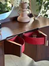 Load image into Gallery viewer, Frystark Dressing Table with Stool
