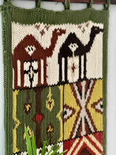 Load image into Gallery viewer, Retro Wool Hanging Art