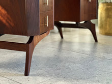 Load image into Gallery viewer, Frystark Dressing Table with Stool