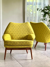 Load image into Gallery viewer, A Perfect Pair of 1960's Parker Knoll Armchairs