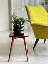 Load image into Gallery viewer, Petite Side | Lamp Table