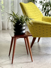 Load image into Gallery viewer, Petite Side | Lamp Table