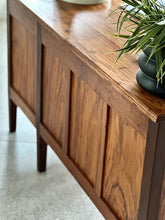 Load image into Gallery viewer, Vintage Solid Kiaat Home | Office Desk