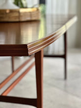 Load image into Gallery viewer, DS Vorster & Co, Extendable Dining Table