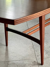 Load image into Gallery viewer, DS Vorster & Co, Extendable Dining Table
