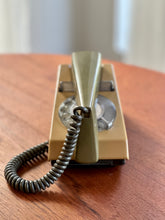 Load image into Gallery viewer, Vintage Dial Trimphone