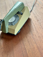 Load image into Gallery viewer, Vintage Dial Trimphone