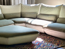 Load image into Gallery viewer, Modular Chateau D'Ax Leather Set - Italy