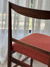 Load image into Gallery viewer, Mid-Century Dining Set - Oval & 6 Chairs