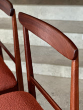 Load image into Gallery viewer, Mid-Century Dining Set - Oval & 6 Chairs