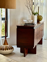 Load image into Gallery viewer, Retro Resin Base Floor Lamp