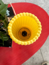 Load image into Gallery viewer, Retro Table Lamp