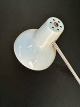 Load image into Gallery viewer, Retro Adjustable Vomak White Desk Lamp