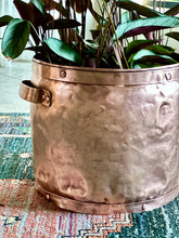 Load image into Gallery viewer, Large Vintage Copper Planter