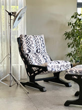 Load image into Gallery viewer, Retro Occasional Chair with Footrest