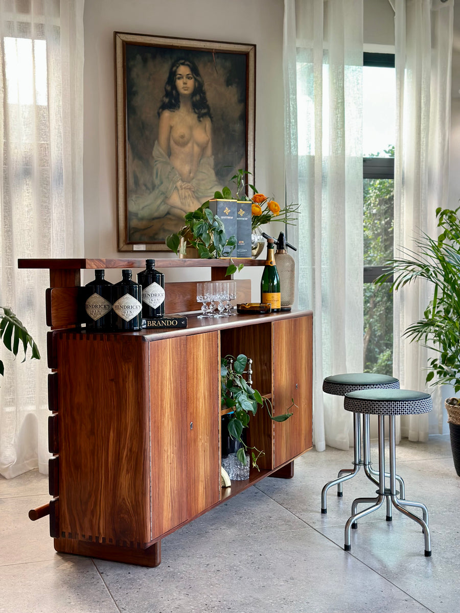Solid Kiaat Bar / Counter - Tabraham – RE-TREND