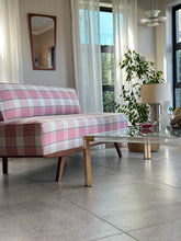 Load image into Gallery viewer, Retro Sleeper Couch / Daybed