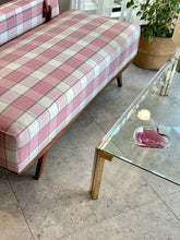 Load image into Gallery viewer, Retro Sleeper Couch / Daybed