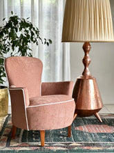 Load image into Gallery viewer, Boudoir Armchair