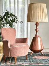 Load image into Gallery viewer, Large Copper Floor Lamp