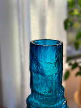 Load image into Gallery viewer, Whitefriars Kingfisher Hoop Vase by Geoffrey Baxter