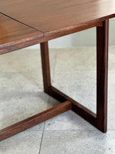 Load image into Gallery viewer, Extendable Imbuia Dining Table