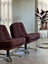 Load image into Gallery viewer, Pair of Retro Lounge Chairs