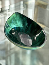 Load image into Gallery viewer, Green Pottery Bowl