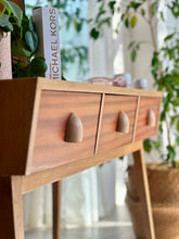 Load image into Gallery viewer, Dresser with Slidable Mirror