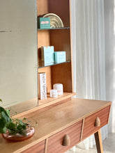 Load image into Gallery viewer, Dresser with Slidable Mirror