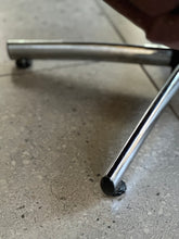 Load image into Gallery viewer, Pair of Retro Lounge Chairs