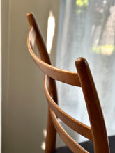 Load image into Gallery viewer, 6 Swedish "Gracell" Chairs by Yngve Ekström - SET