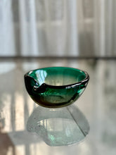 Load image into Gallery viewer, Luminous Green Murano Style Ashtray
