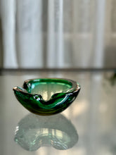 Load image into Gallery viewer, Luminous Green Murano Style Ashtray