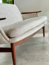 Load image into Gallery viewer, Mid-Century Finn Juhl-Style Couch